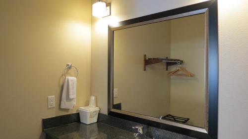 Grand Inn And Suites Хьюстон Экстерьер фото